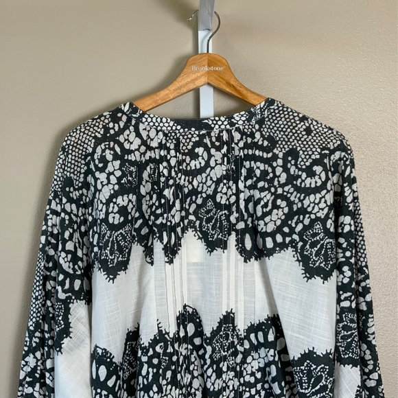 Anthropologie Puff-Sleeve Peasant Blouse - Picture 15 of 16